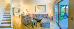 Spacious Townhome Ocala, Central Location, Newly Renovated, Pets Welcome
